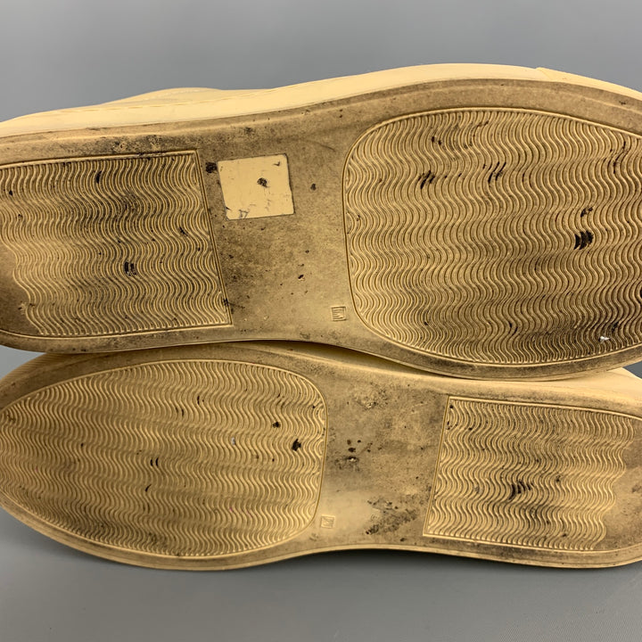 COMMON PROJECTS Size 7 Yellow Leather Low Top Sneakers