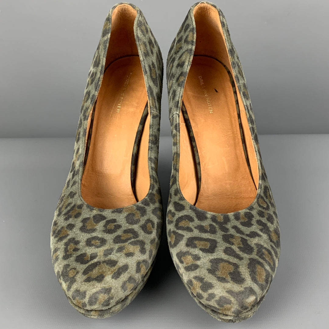 DRIES VAN NOTAN Talla 8.5 Zapatos de tacón con plataforma con estampado animal de ante marrón musgo