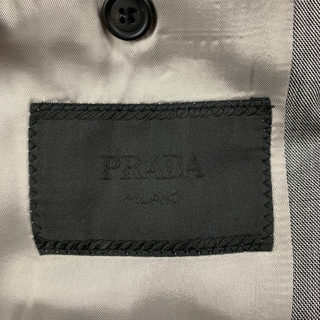 PRADA Taille 36 Costume à revers cranté en laine et soie gris clair