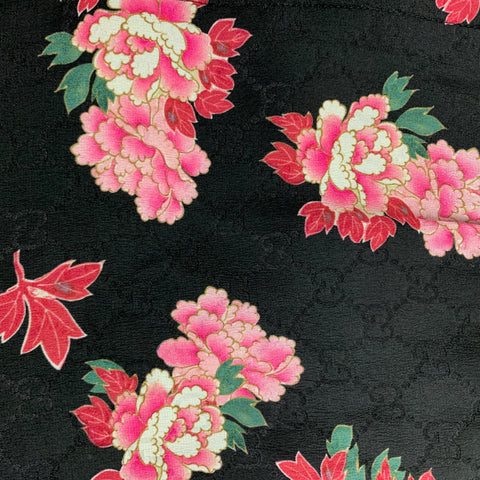 GUCCI Size XS Black Pink Floral Silk Flat Front Shorts