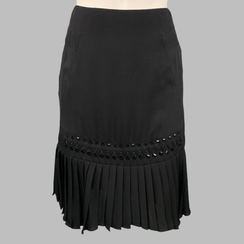 GUCCI Talla 2 Falda plisada de seda con cuentas negras
