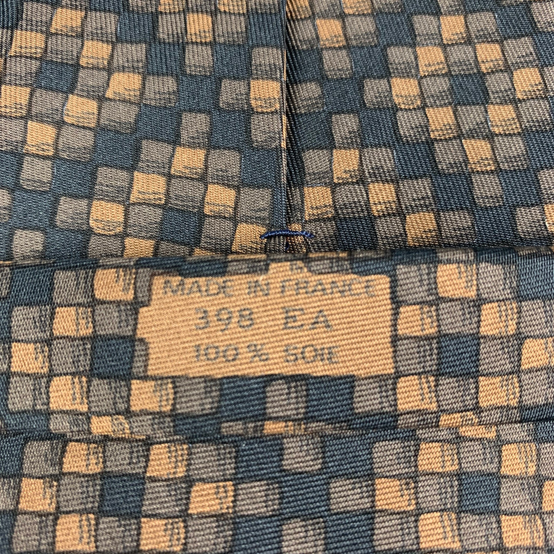 HERMES 398 EA Corbata de seda a cuadros marrón y negra