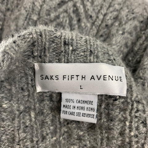 SAKS FIFTH AVENUE Size L Grey Cable Knit Cashmere Crew-Neck Sweater