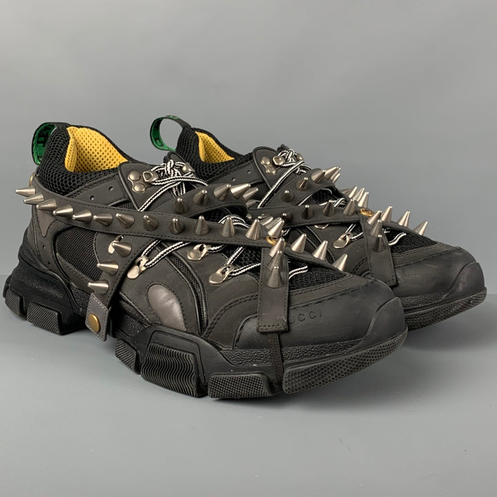GUCCI Taille 11 Baskets noires Flashtrek Spikes en toile et garniture en cuir