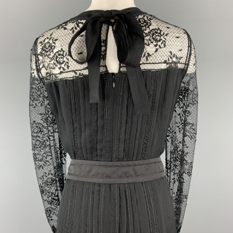 PRADA Talla 10 Vestido de cóctel de manga larga con top de encaje de seda plisado negro
