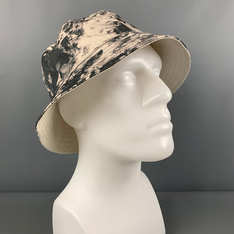 NO BRAND Size One Size Beige Green Camoflage Hats