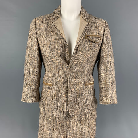 PRADA Size 4 Light Gray Beige Textured Single Button Skirt Suit