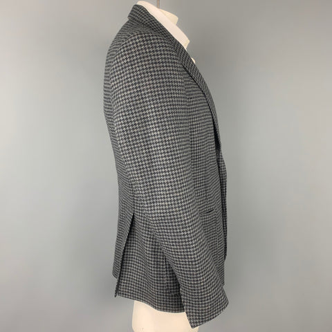 DUCKIE BROWN Size 44 Gray & Black Houndstooth Wool Blend Sport Coat