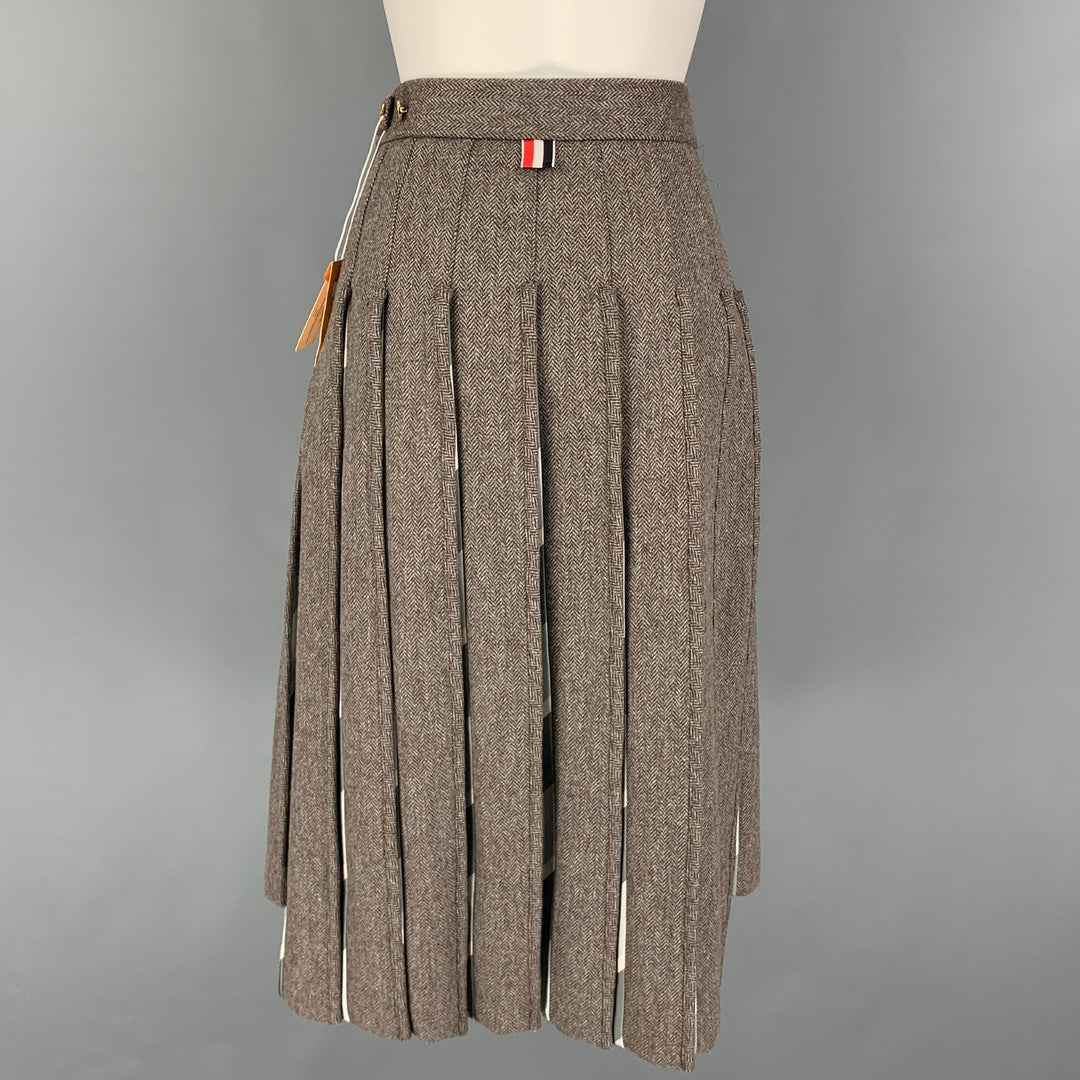 THOM BROWNE Size 2 Brown Grey Lambswool Herringbone Pleated Below Knee Skirt