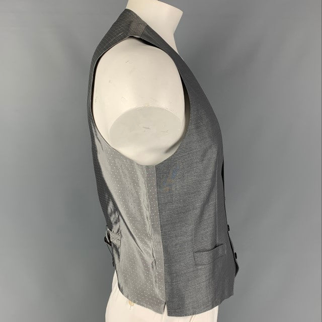 DOLCE & GABBANA Size 40 Grey Solid Wool &  Silk Buttoned Vest