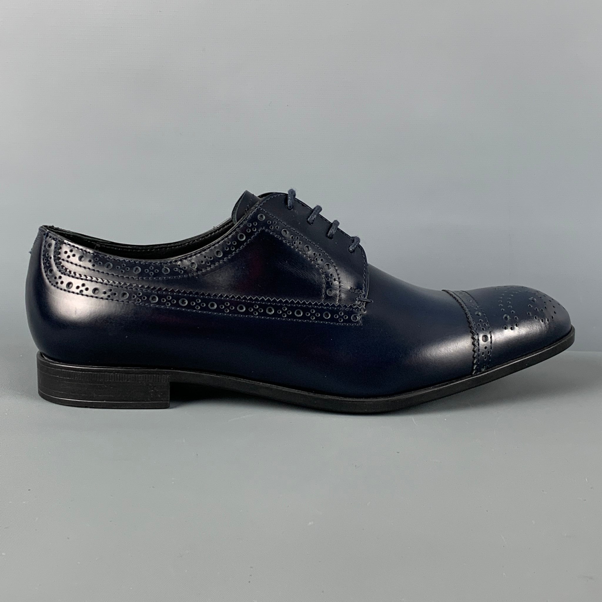 EMPORIO ARMANI Size 9 Navy Perforated Leather Lace Up Shoes – Sui