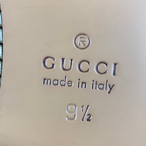 GUCCI Taille 10 Chaussures Derby en cuir noir à lacets