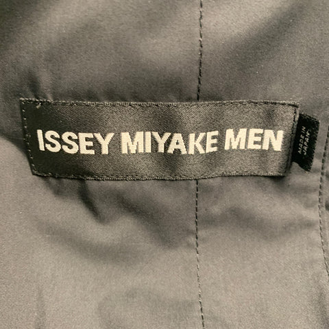 ISSEY MIYAKE Size L Black Polyester Windbreaker Jacket