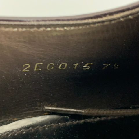 PRADA Taille 8.5 Chaussures à lacets en cuir perforé marron