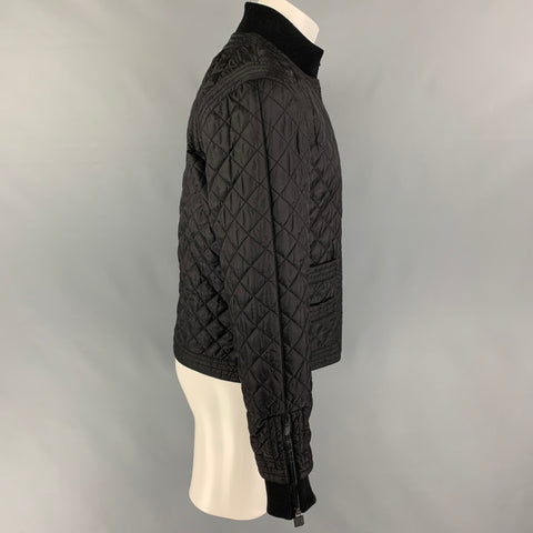 CHANEL OI 05 Talla 18 Chaqueta acolchada con cremallera y mezcla de poliamida negra