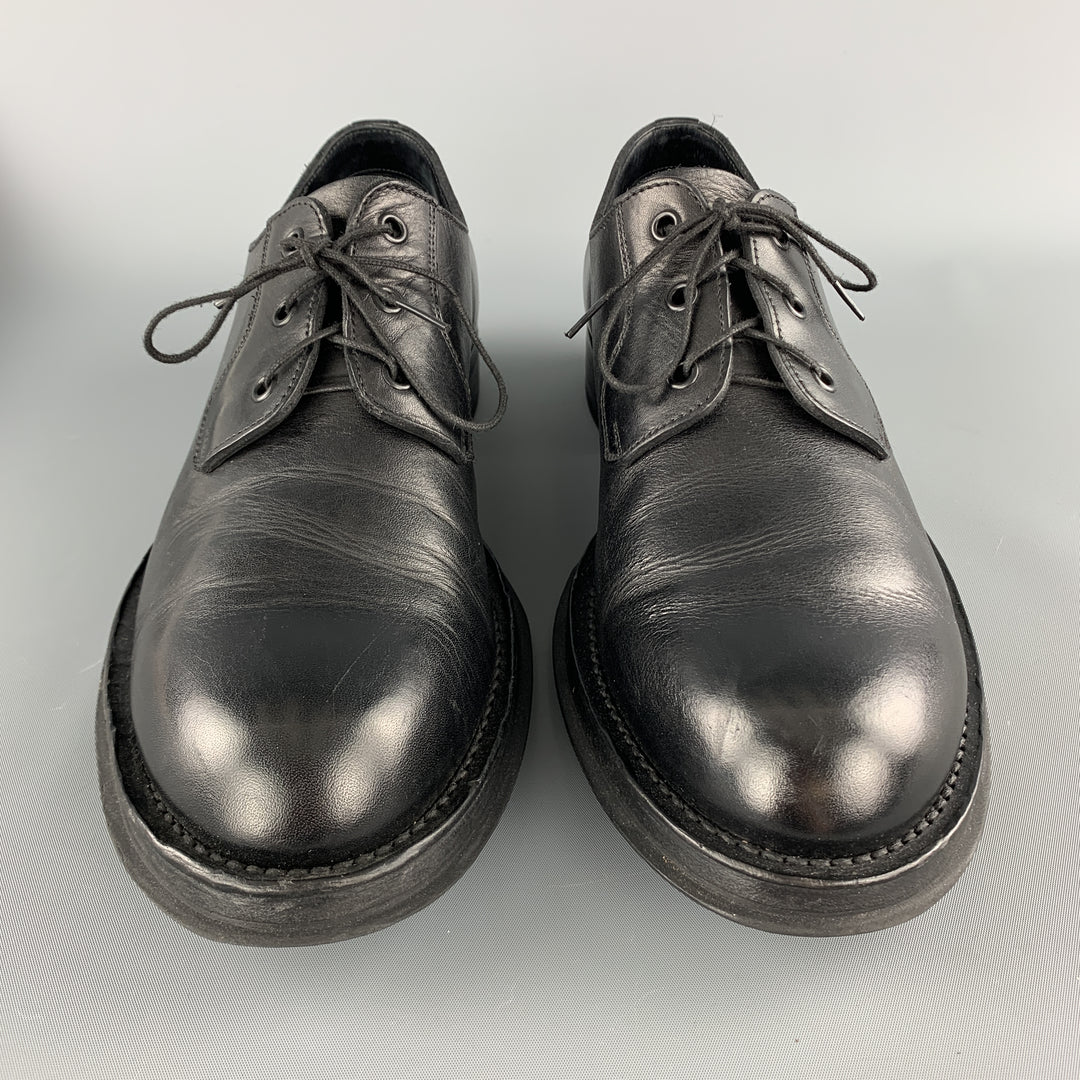 PRADA Taille 9 Chaussures habillées Derby à lacets en cuir noir