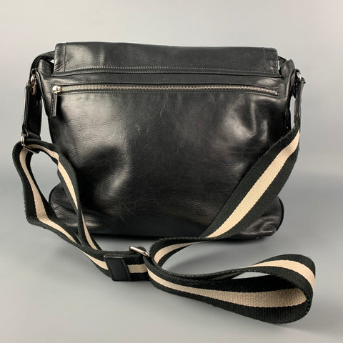 BALLY Black Leather Shoulder Strap Messenger Bag