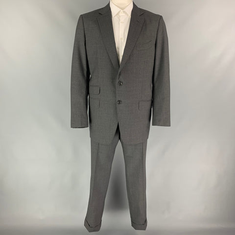 TOM FORD Size 48 Dark Gray Wool Notch Lapel Suit