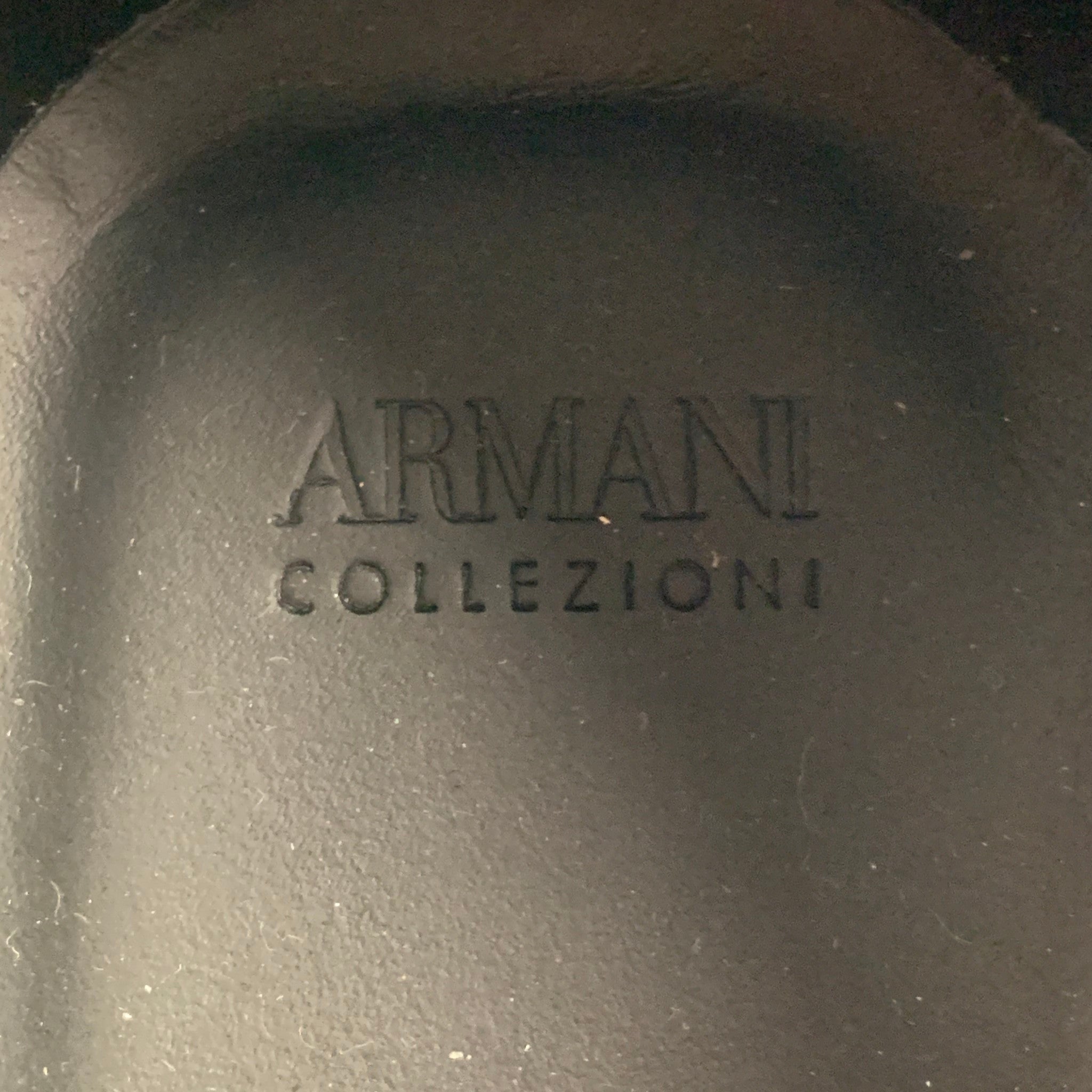 ARMANI COLLEZIONI Size 8 Black Perforated Cap Toe Lace Up Shoes