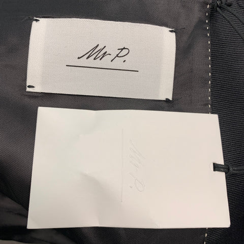 MR P. Taille 46 Tuxedo à col châle en laine unie noire