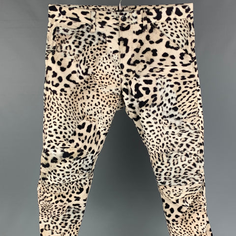 G-STAR Size 33 Cream & Black Animal Print Cotton Button Fly 3D Tapered Casual Pants
