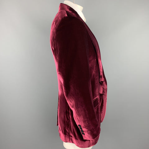 DOLCE & GABBANA Size 44 Burgundy Velvet Notch Lapel Sport Coat