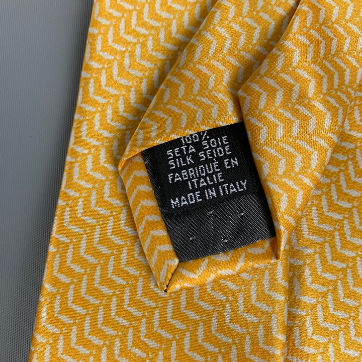 GIANFRANCO FERRE Yellow White Herringbone Silk Satin Tie