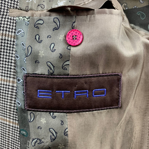 ETRO Size 40 Brown Plaid Silk / Wool Peak Lapel Suit