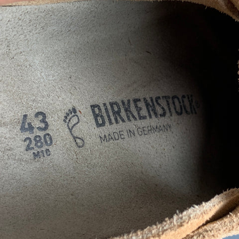 BIRKENSTOCK Sandales en daim beiges taille 10