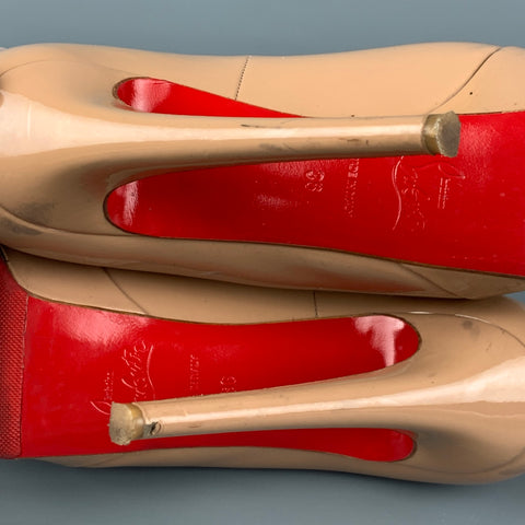 CHRISTIAN LOUBOUTIN Taille 6 Escarpins Bianca à plateforme en cuir verni nu