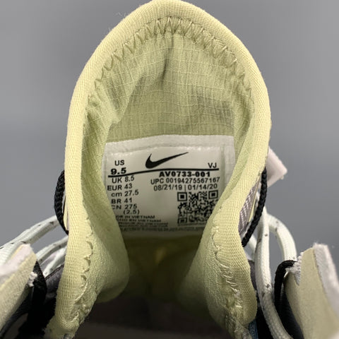 NIKE Dirfter Split Taille 9,5 Baskets de course en nylon gris clair