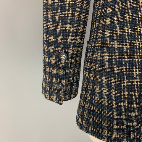 Vintage CHANEL Size 6 Navy Cream Wool Blend Checkered Jacket