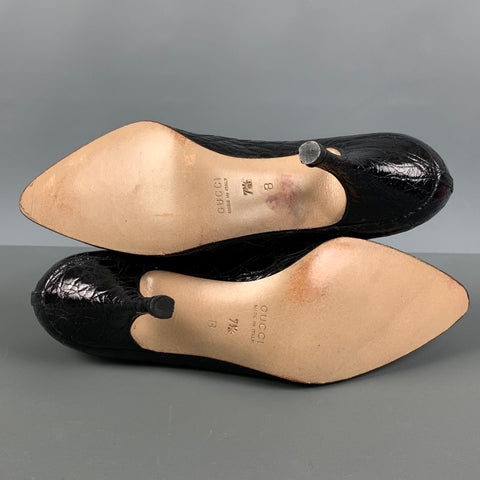 GUCCI Size 7.5 Black Gold Leather Embossed Pointed Toe Pumps
