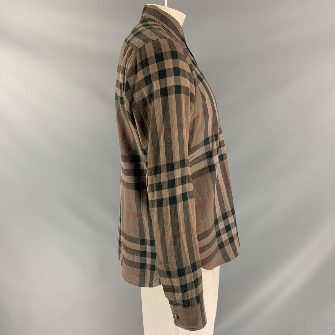 BURBERRY BRIT Camisa de manga larga con botones de algodón a cuadros marrón  y negro talla L – Sui Generis Designer Consignment, image size:1080x1080