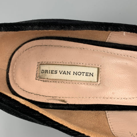 DRIES VAN NOTEN Size 8.5 Black Velvet Chunky Heel Pumps