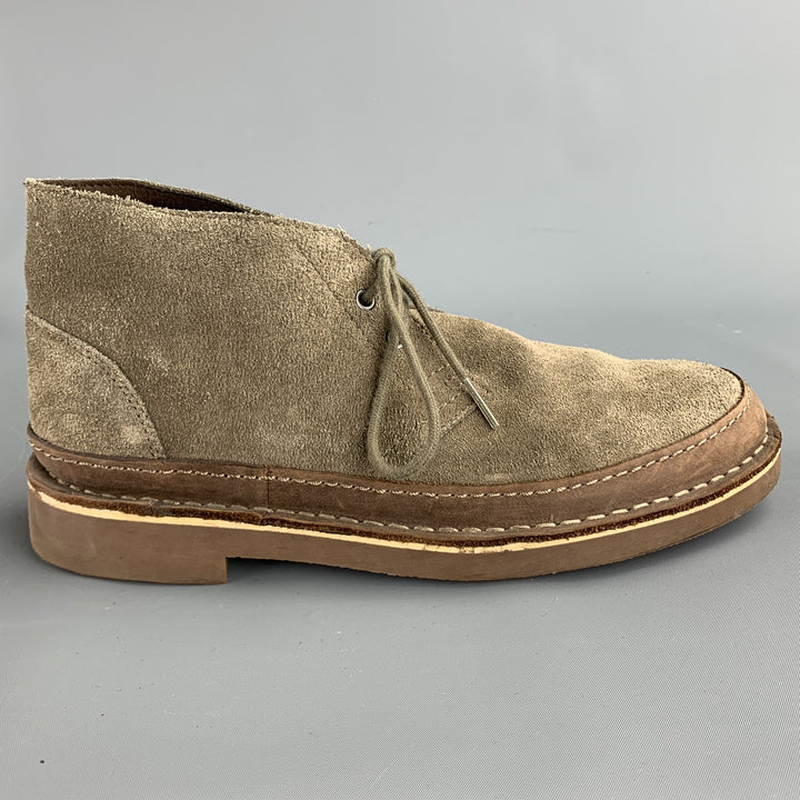 CLARKS Size 7 Taupe Suede Lace Up Chukka Boots