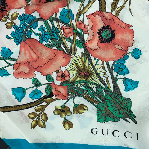 GUCCI Multi-Color Floral Silk Turquoise Border Ascot