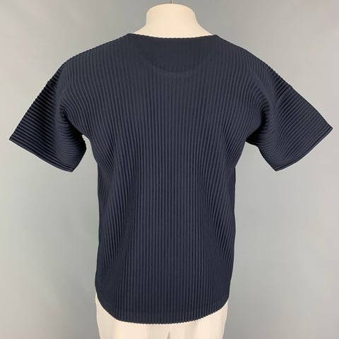 ISSEY MIYAKE HOMME PLISSE Size XL Navy Pleated Polyester Crew-Neck Short Sleeve Shirt