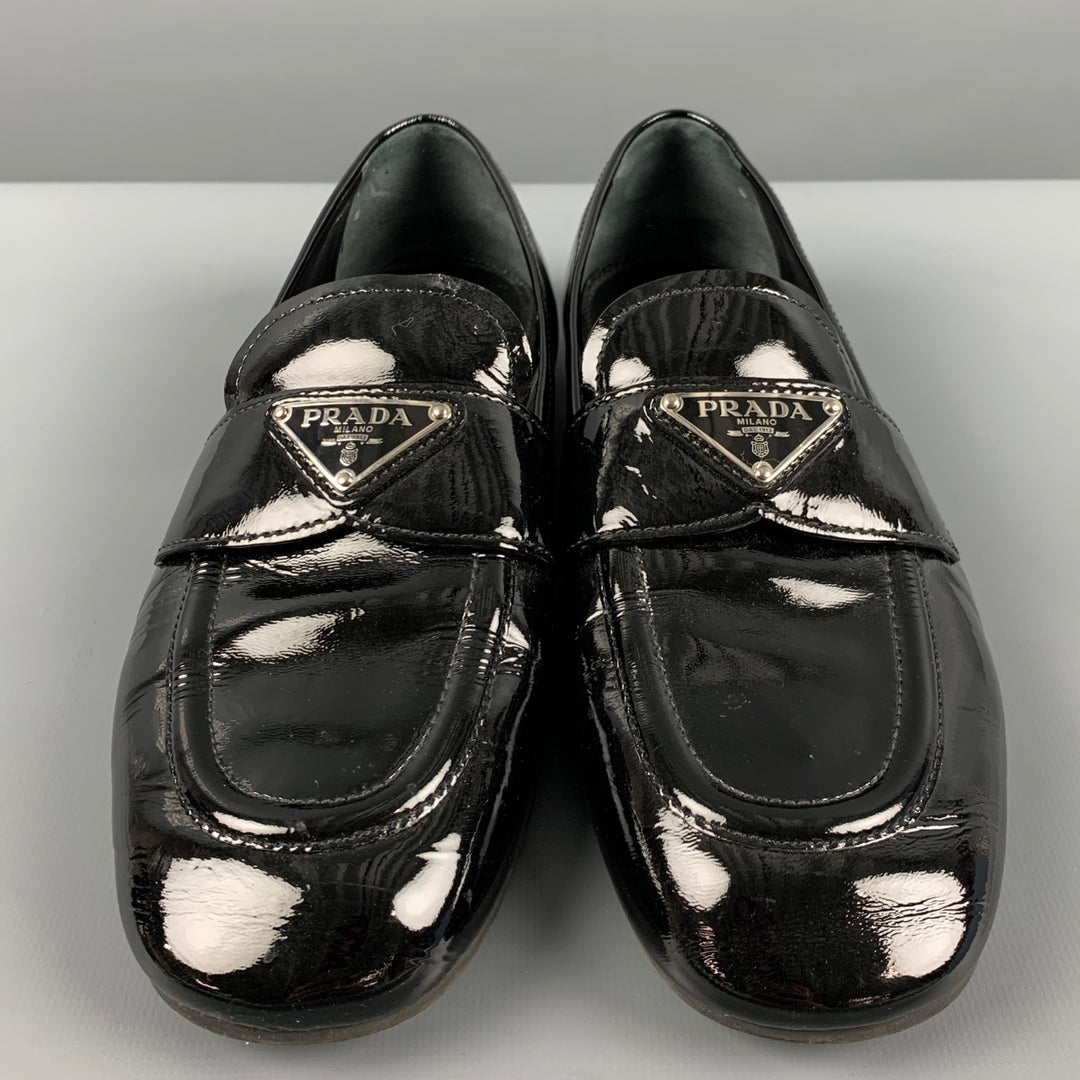 PRADA Size 9 Black Patent Leather Loafer Flats – Sui Generis  display picture 3