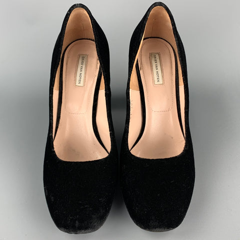 DRIES VAN NOTEN Size 8.5 Black Velvet Chunky Heel Pumps