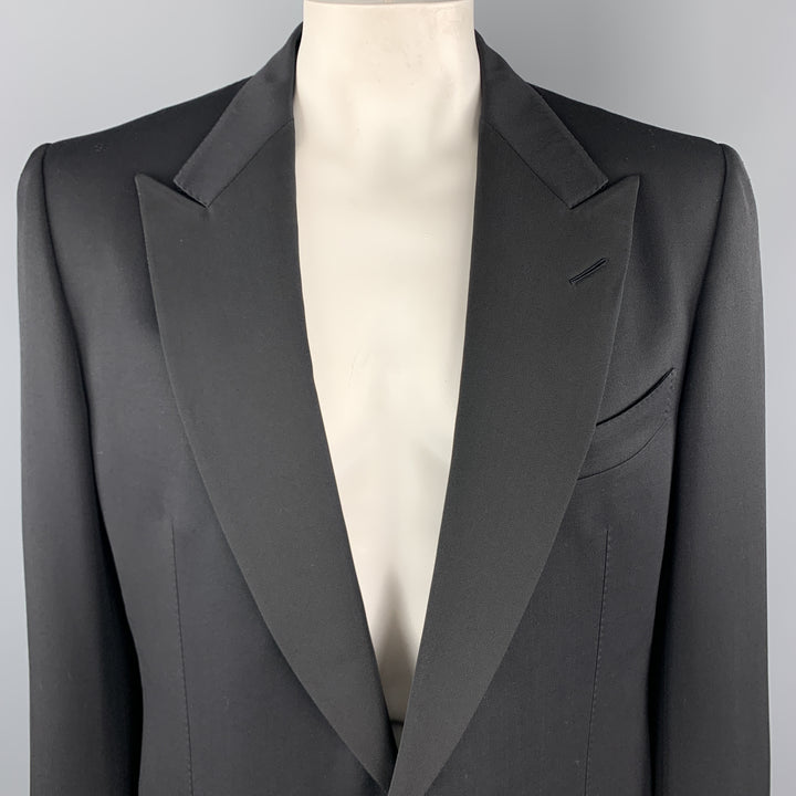 TOM FORD Size 46 Black Silk / Rayon Peak Lapel Single Button Tuxedo Long Sport Coat