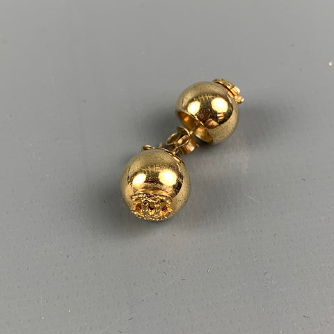 Pendientes CHANEL de metal dorado CC