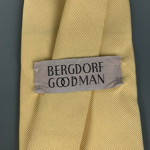BERGDORF GOODMAN Yellow Twill Tie