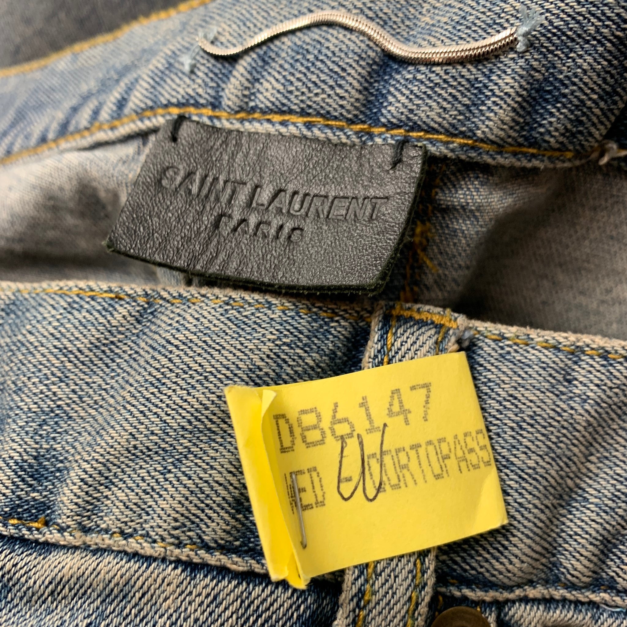 SAINT LAURENT Size 32 Light Blue Washed Denim Slim Jeans – Sui