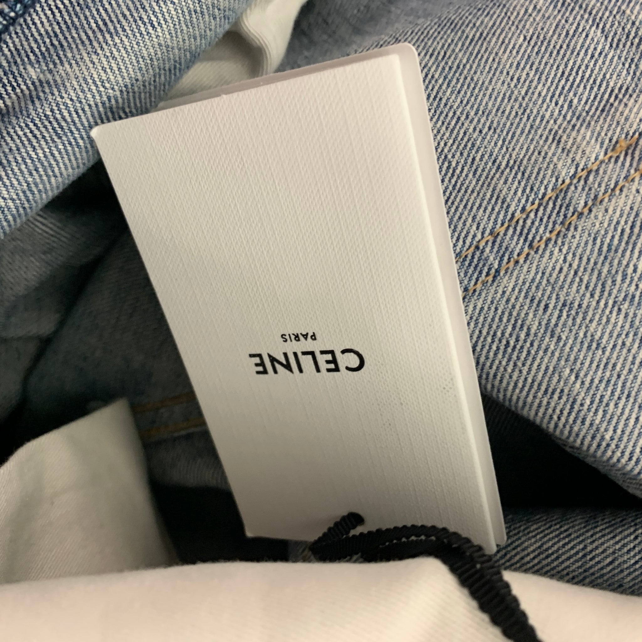 CELINE Size 27 Blue Cotton Distressed Jeans – Sui Generis