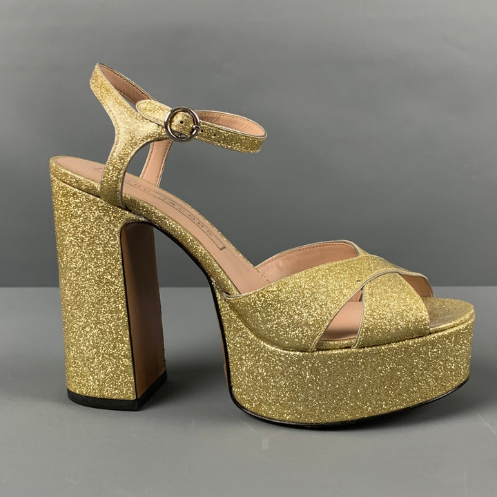 MARC JACOBS Size 8 Gold Platform Sandals