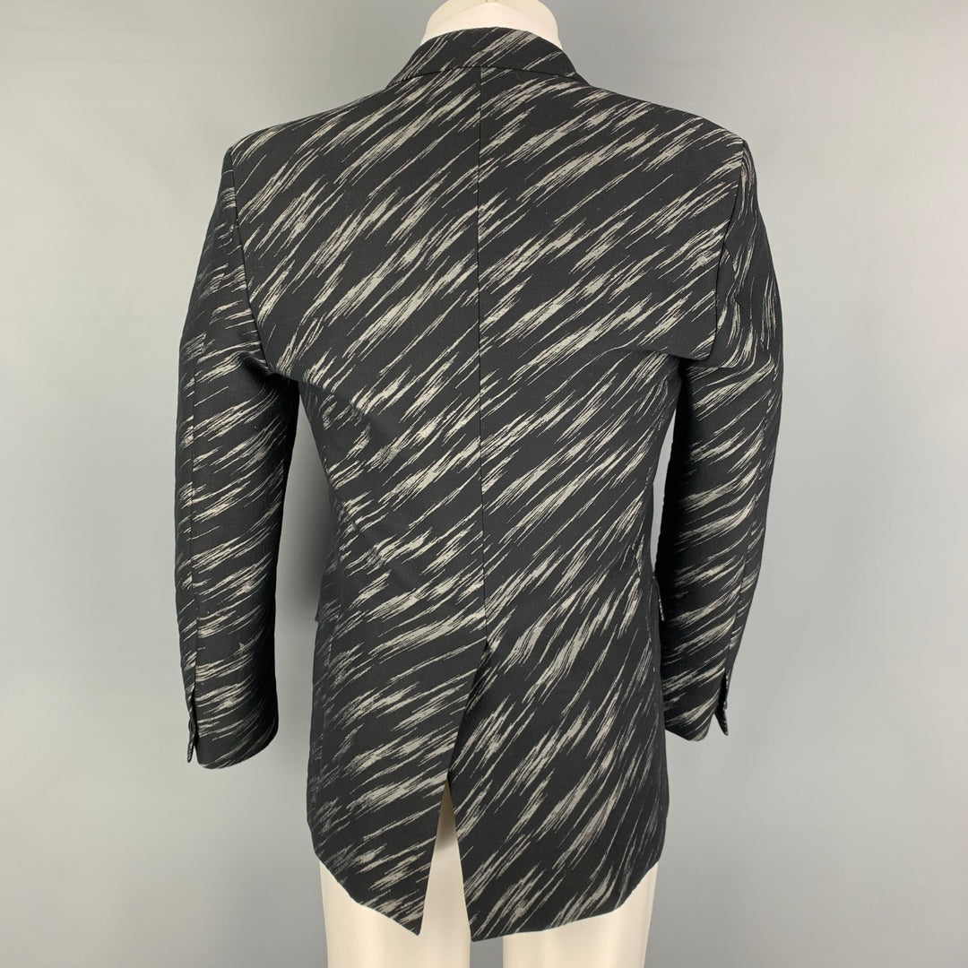 JUST CAVALLI Size 38 Black Grey Jacquard Wool Blend Peak Lapel Sport Coat