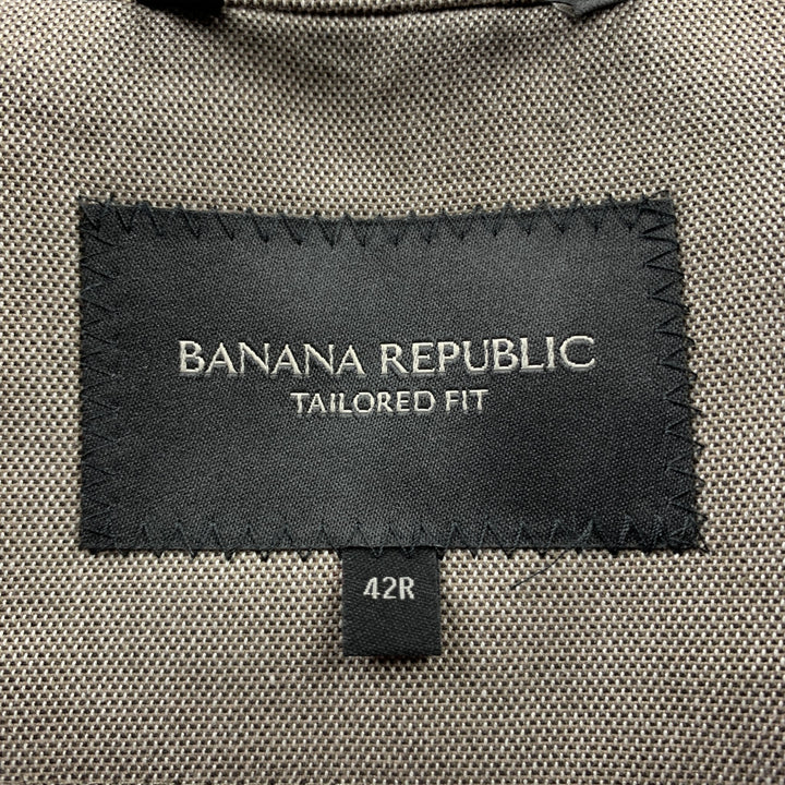 BANANA REPUBLIC Size 42 Regular Khaki Cotton Notch Lapel Sport Coat