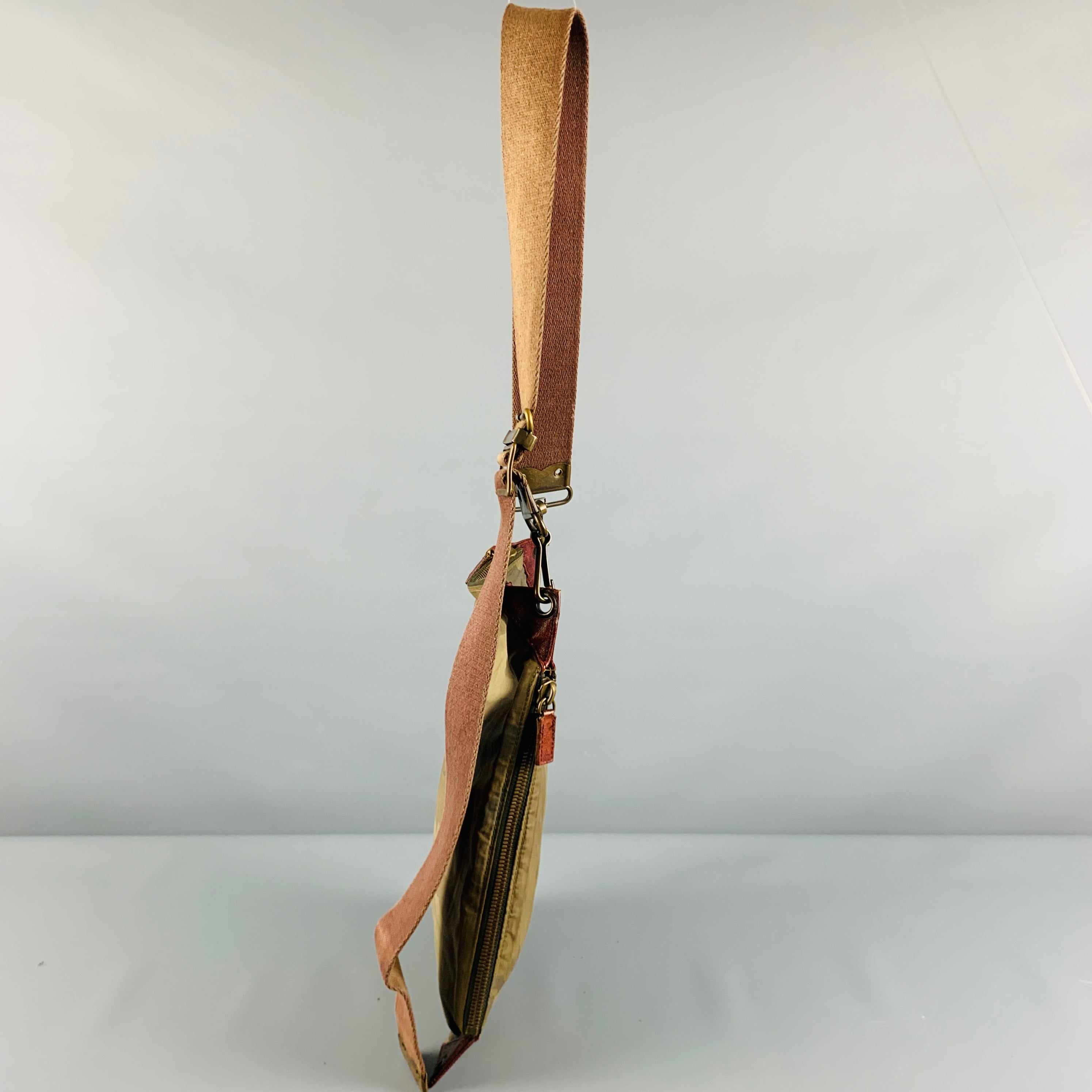 90s DRIES VAN NOTEN アシンメトリーミリタリーショルダーバッグ 90s DRIES VAN NOTEN アシンメトリーミリタリーショルダーバッグ