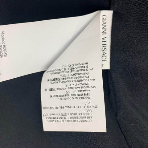 VERSUS de GIANNI VERSACE Talla 6 Vestido negro con cremallera y tachuelas